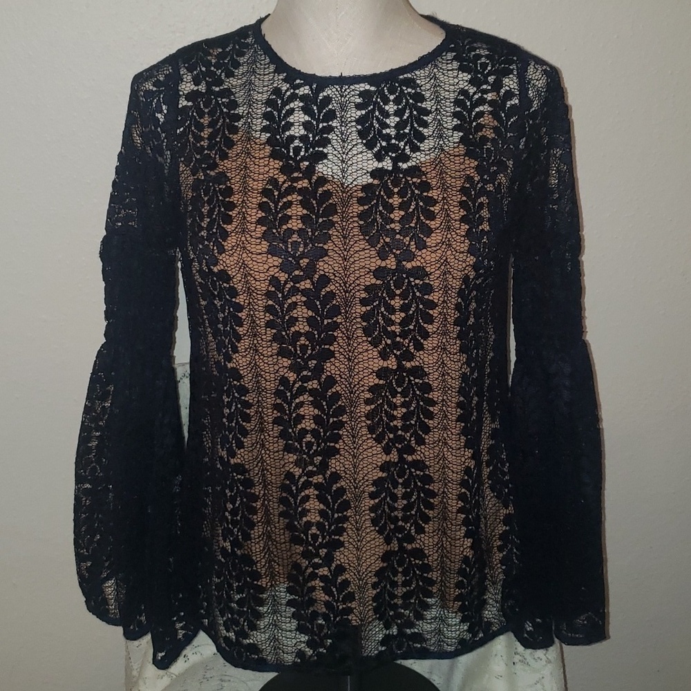 Michael Kors CollectionRound-Neck Bell-Sleeve Floral-Lace Top